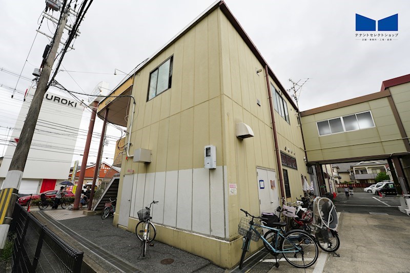 貸店舗・事務所　八尾市 小阪合町３丁目　広さ約１６坪　ヤスクニビル その他