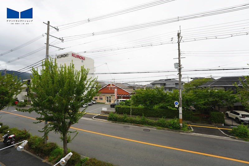 貸店舗・事務所　八尾市 小阪合町３丁目　広さ約１６坪　ヤスクニビル その他