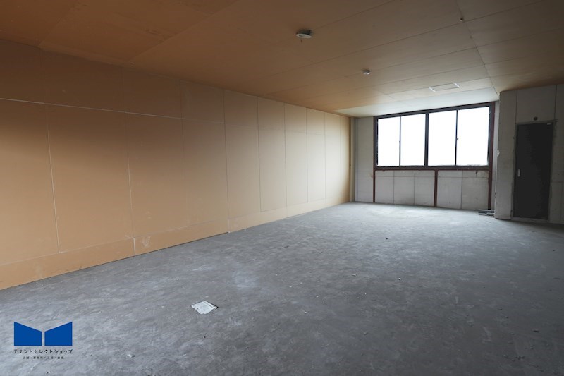 貸店舗・事務所　八尾市 小阪合町３丁目　広さ約１６坪　ヤスクニビル キッチン