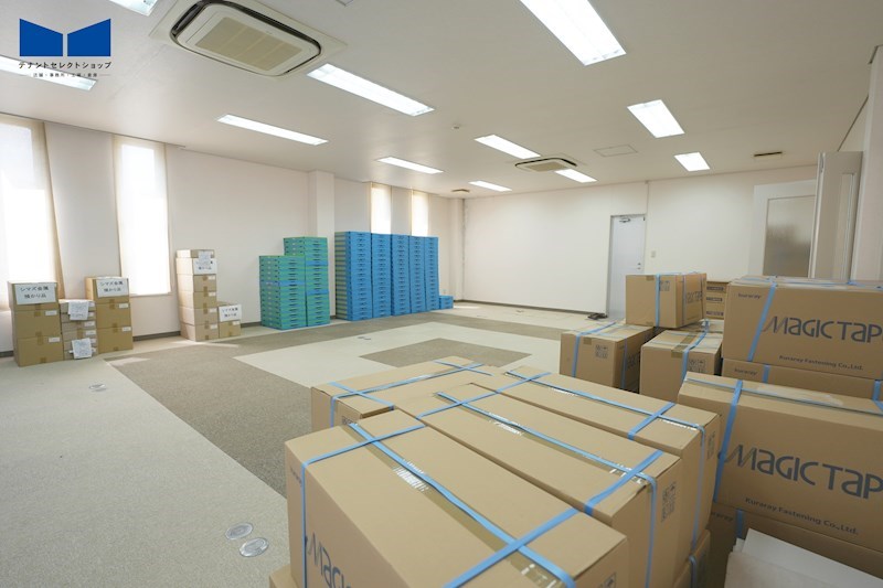 貸倉庫・事務所　八尾市 南亀井町４丁目　広さ約３６坪　駐車場あり　準工業地域 その他