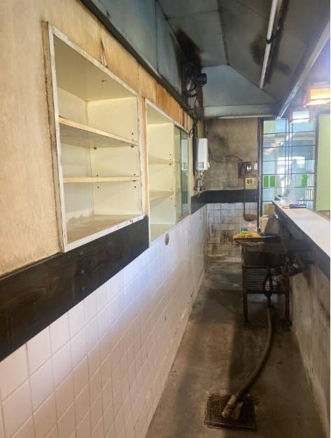 貸店舗・事務所　東大阪市 永和１丁目　広さ約１７坪　店舗付き住宅 キッチン