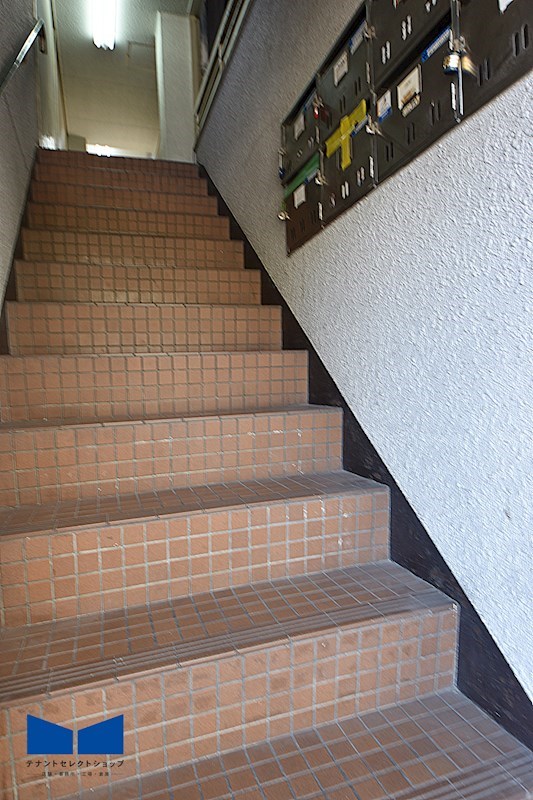 貸店舗・事務所　八尾市 北本町１丁目　広さ約１０坪　事務所跡　駅近　第一ヨーコービル 風呂画像