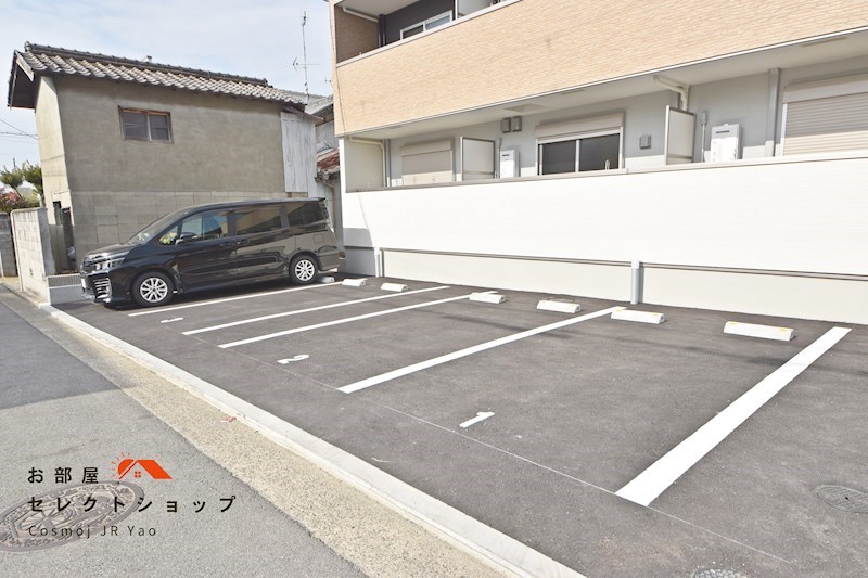 フジパレス教興寺3丁目Ⅱ 駐車場