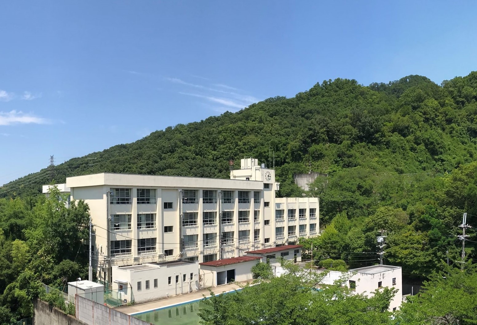 エステートピアタナカⅠ 中学校