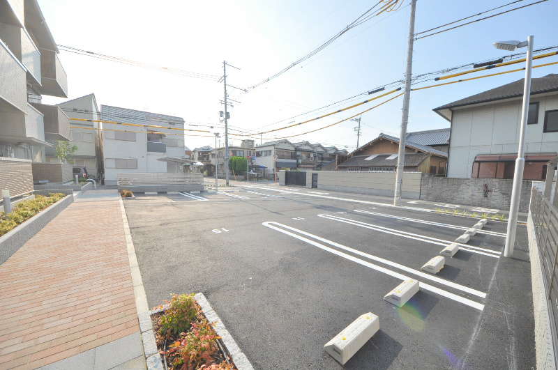 プロスペリテ 駐車場