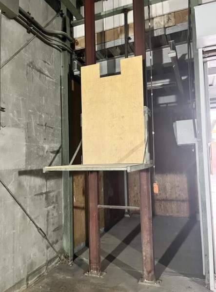 貸工場・倉庫　東大阪市 柏田西３丁目　広さ延べ約５３坪　準工業地域 ベランダ
