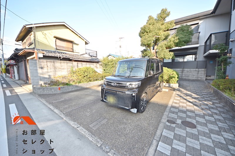 ガーデンハイツ 駐車場