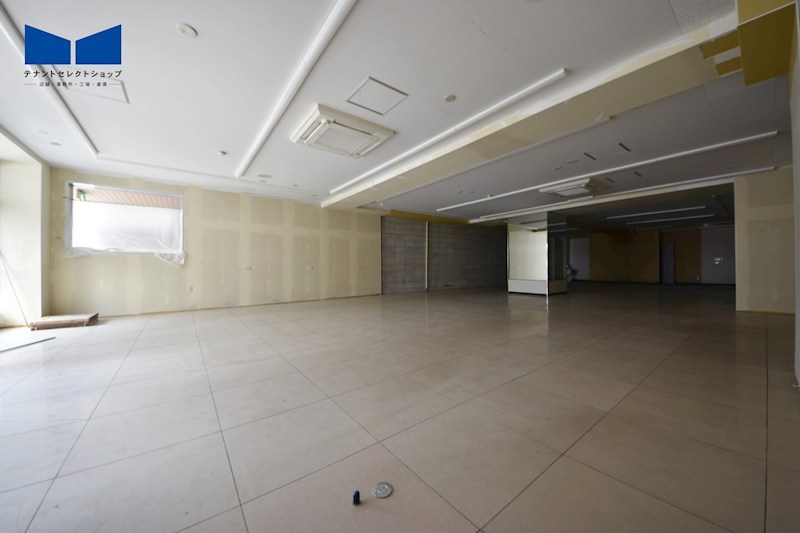貸店舗・事務所　八尾市 北本町２丁目　広さ約５０坪　コンビニ跡　北本町プラザⅠ 外観