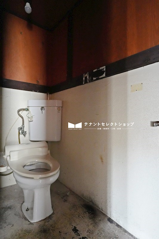 貸店舗・事務所　八尾市 陽光園２丁目　広さ延べ約１３坪　飲食店跡　路面店　角区画 その他
