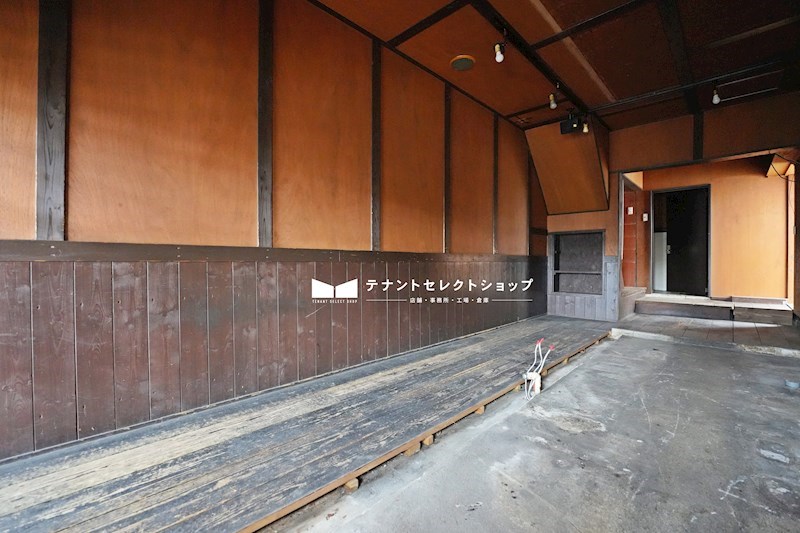 貸店舗・事務所　八尾市 陽光園２丁目　広さ延べ約１３坪　飲食店跡　路面店　角区画 その他