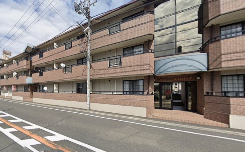 貸店舗・事務所　東大阪市 長田２丁目　広さ約９坪　アデレード長田 リビング