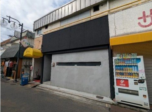 貸店舗・事務所　八尾市 山本町南１丁目　 広さ約１７坪　カラオケボックス跡　重飲食可　山下貸店舗 外観