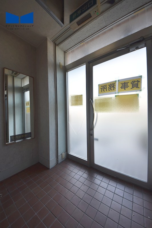 貸店舗・事務所　大阪市平野区 加美北８丁目　広さ約１９坪　角部屋　駐車場空き有　都ハイツ その他