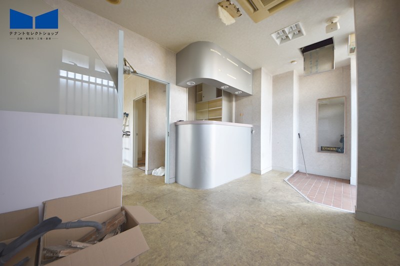 貸店舗・事務所　大阪市平野区 加美北８丁目　広さ約１９坪　角部屋　駐車場空き有　都ハイツ その他
