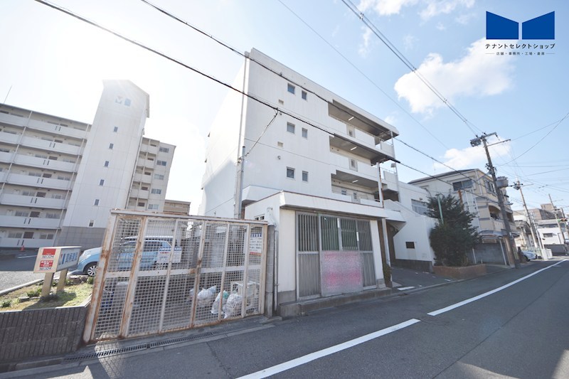貸店舗・事務所　大阪市平野区 加美北８丁目　広さ約１９坪　角部屋　駐車場空き有　都ハイツ その他