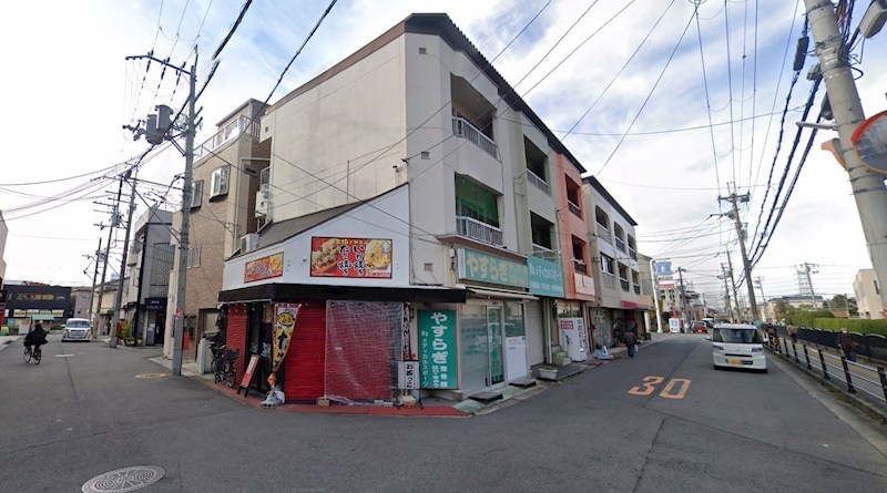 貸店舗・事務所　八尾市 天王寺屋７丁目　広さ約３坪　路面店　※トイレなし 外観
