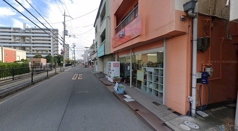 貸店舗・事務所　八尾市 天王寺屋７丁目　広さ約３坪　路面店　※トイレなし ベッドルーム