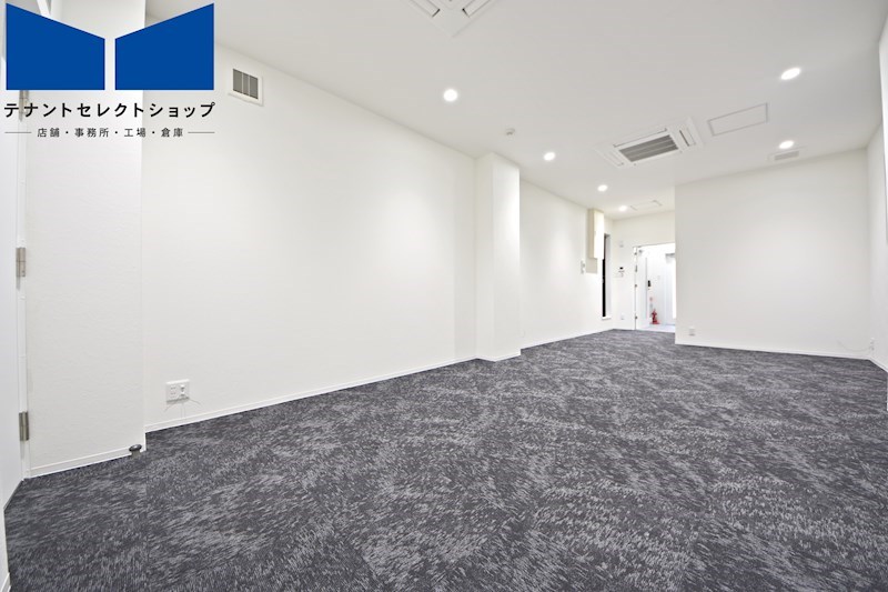貸店舗・事務所　平野区本町5丁目　広さ約10坪　EVあり　トイレあり　ワンフロア貸し　 その他