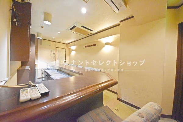 貸店舗・事務所　大阪市 平野区加美北１丁目　広さ約６坪　スナック跡　路面店　角区画　フローララポルテ その他
