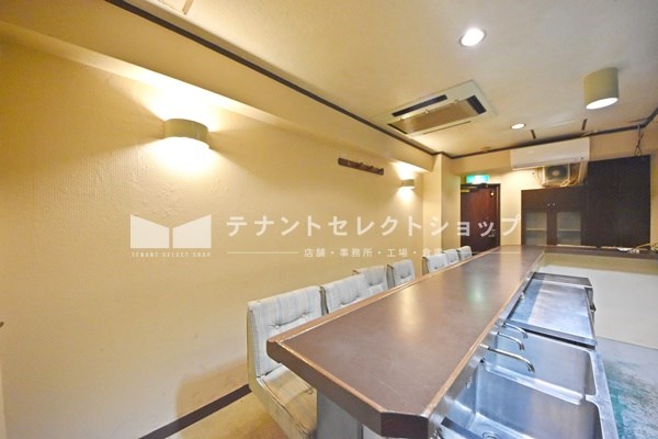 貸店舗・事務所　大阪市 平野区加美北１丁目　広さ約６坪　スナック跡　路面店　角区画　フローララポルテ キッチン