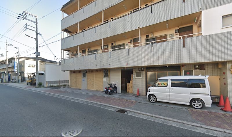 貸店舗・事務所　大阪市 平野区 加美北６丁目　広さ約１２坪　トイレあり　定期借家契約　飲食不可　柴田コーポ その他