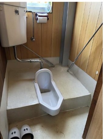 貸倉庫工場　大阪市 平野区 瓜破３丁目　広さ21坪　トイレ有り　倉庫、軽作業所にオススメ その他