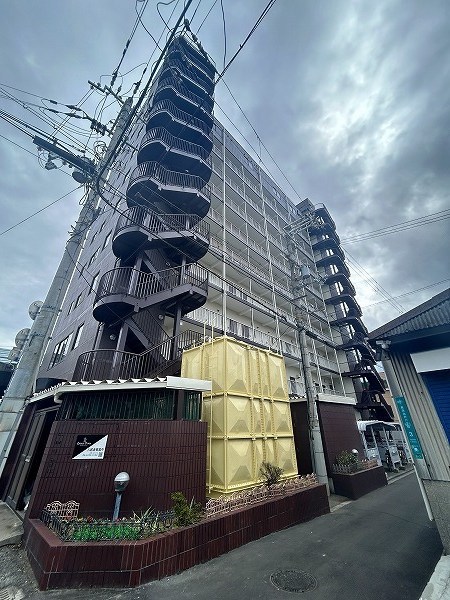 貸店舗・事務所 大阪市平野区 長吉出戸6丁目 広さ約105坪 EVあり トイレあり 飲食不可 コンフォール長吉 外観