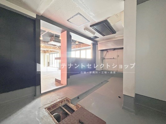 貸店舗・事務所　大阪市平野区 長吉長原１丁目　駅チカ　広さ約１７坪　トイレあり　EVあり　新栄プロパティー出戸 その他
