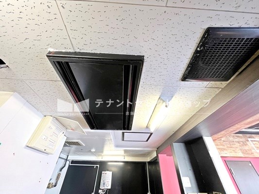 貸店舗・事務所　大阪市平野区 長吉長原１丁目　駅チカ　広さ約１７坪　トイレあり　EVあり　新栄プロパティー出戸 その他