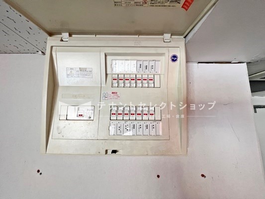 貸店舗・事務所　大阪市平野区 長吉長原１丁目　駅チカ　広さ約１７坪　トイレあり　EVあり　新栄プロパティー出戸 その他