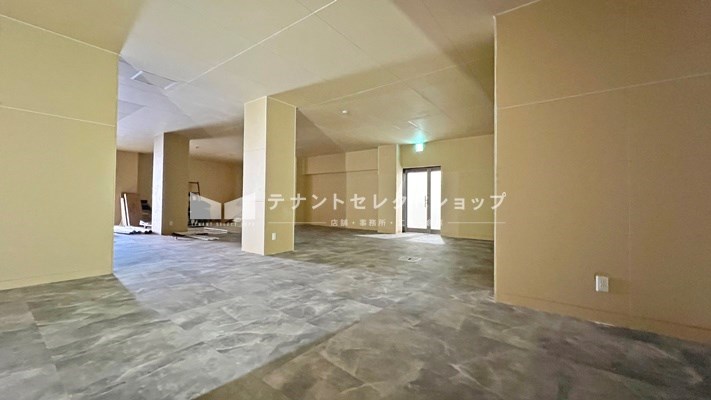 貸店舗・事務所　大阪市平野区 長吉長原１丁目　駅チカ　広さ約３０坪　新栄プロパティー出戸 その他