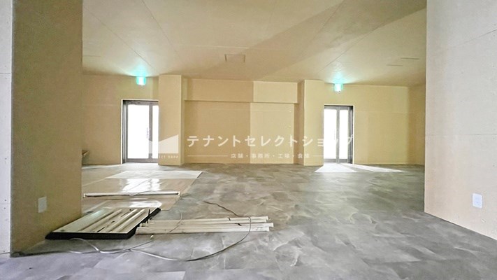 貸店舗・事務所　大阪市平野区 長吉長原１丁目　駅チカ　広さ約３０坪　新栄プロパティー出戸 その他