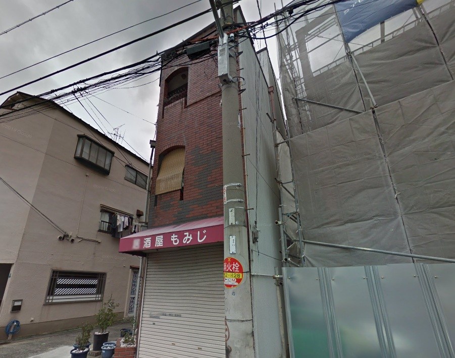 貸店舗・事務所　大阪市 平野区加美西２丁目　広さ延べ約26坪　飲食店可　路面店 玄関