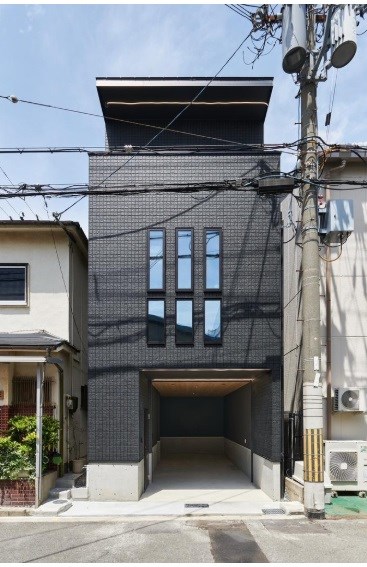 貸店舗・事務所 大阪市 平野区加美東1丁目 【新築】 広さ延べ約25坪 トイレあり 平野加美ガレージハウス 外観