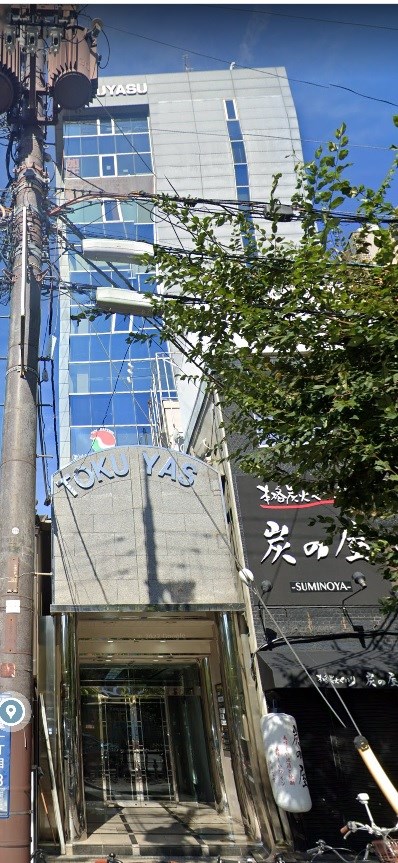 貸店舗・事務所　東大阪市 長堂１丁目　広さ約４５坪　EV付き　飲食不可　トクヤスビル 玄関