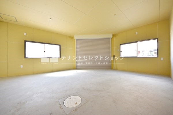 貸店舗・事務所　大阪市平野区 瓜破５丁目　広さ約１４坪　トイレあり　角地　重飲食可 その他