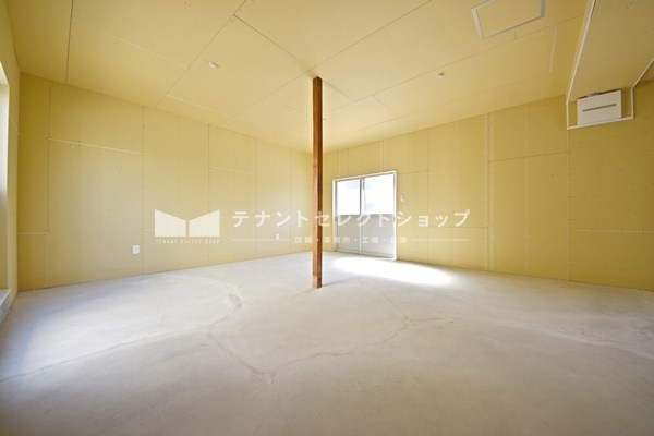 貸店舗・事務所　大阪市平野区 瓜破５丁目　広さ約１４坪　トイレあり　角地　重飲食可 その他