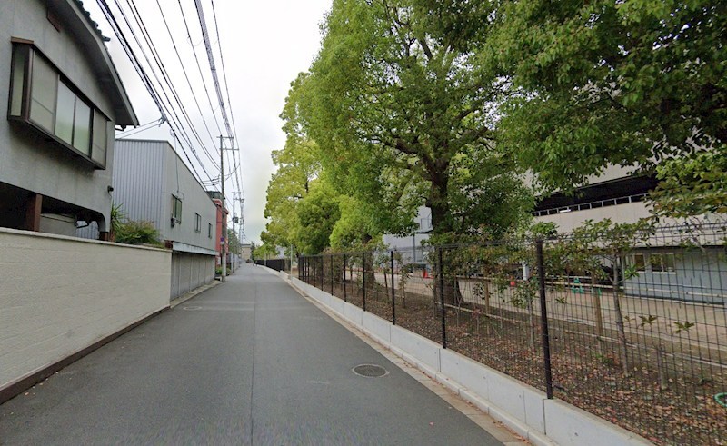 貸工場・倉庫　東大阪市 小若江３丁目　広さ約２４坪　駐車スペース複数台分あり キッチン