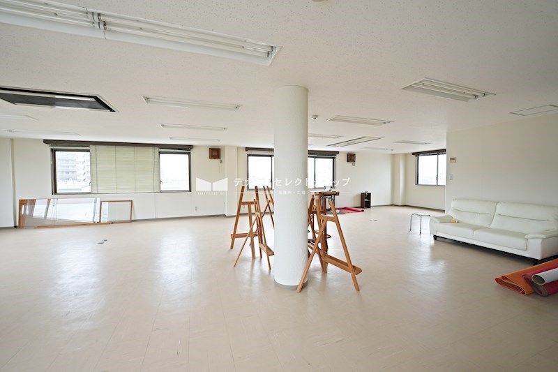 貸店舗・事務所　八尾市 弓削町１丁目 広さ約３０坪　EVあり　大和ビル その他