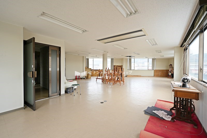 貸店舗・事務所　八尾市 弓削町１丁目 広さ約３０坪　EVあり　大和ビル その他