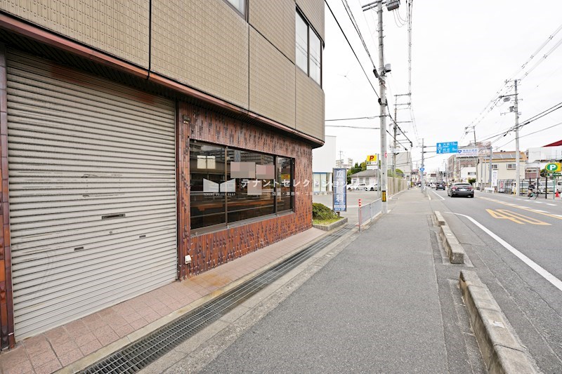 貸店舗・事務所　八尾市 弓削町１丁目 広さ約１３坪　飲食店可　路面店　ロードサイド その他