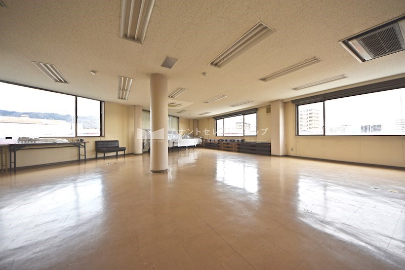 貸店舗・事務所　八尾市 弓削町１丁目 広さ約３０坪　EVあり　大和ビル その他