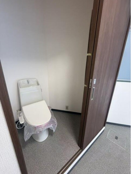 貸店舗・事務所　大阪市平野区 平野馬場２丁目　広さ約１０坪　トイレあり　路面店　西脇ビル 風呂画像