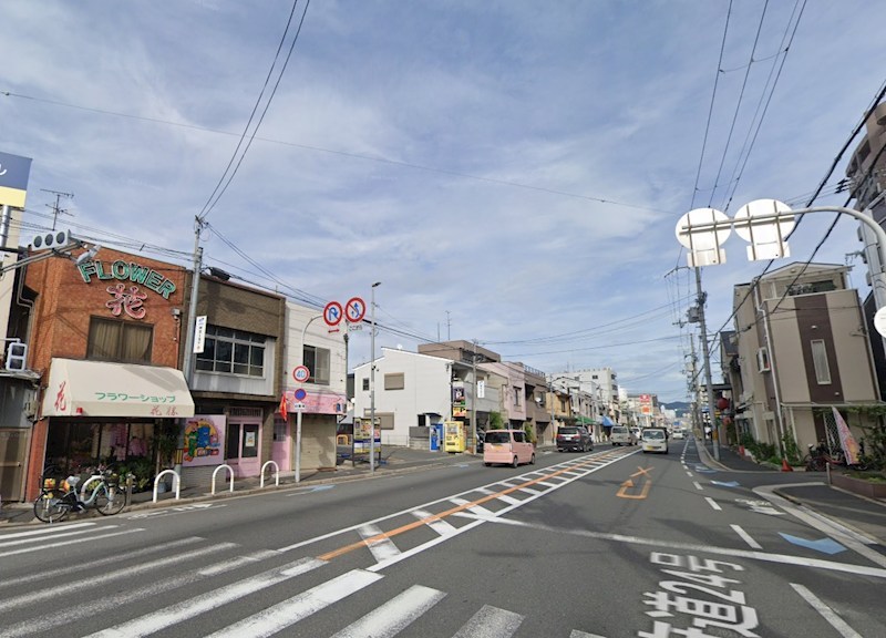 貸店舗・事務所　東大阪市 長堂１丁目　広さ約９坪　飲食不可　トイレあり　アコード布施 ベッドルーム