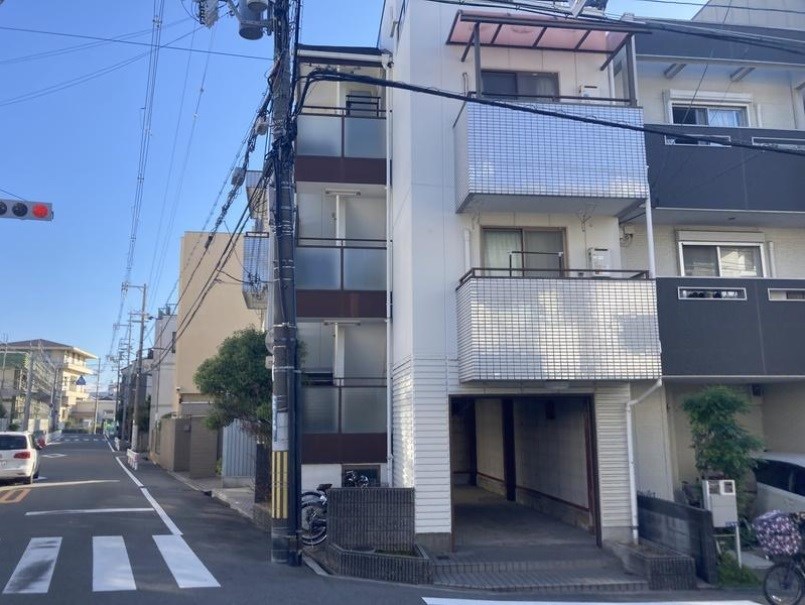 貸店舗・事務所　東大阪市 永和３丁目　広さ約６坪　軽飲食可　アミチェ永和 外観