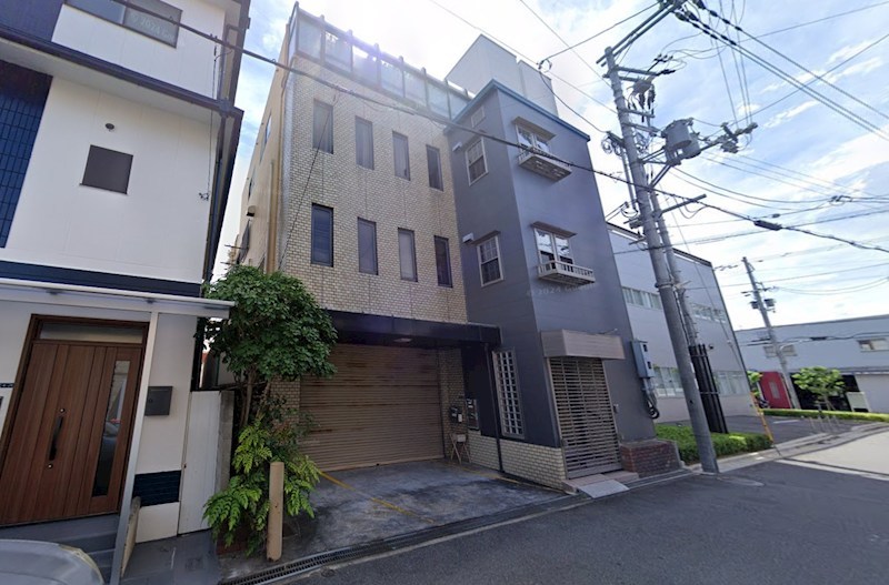 貸店舗・事務所　東大阪市 高井田西１丁目　広さ延べ約１５２坪　EVあり　準工業地域 その他