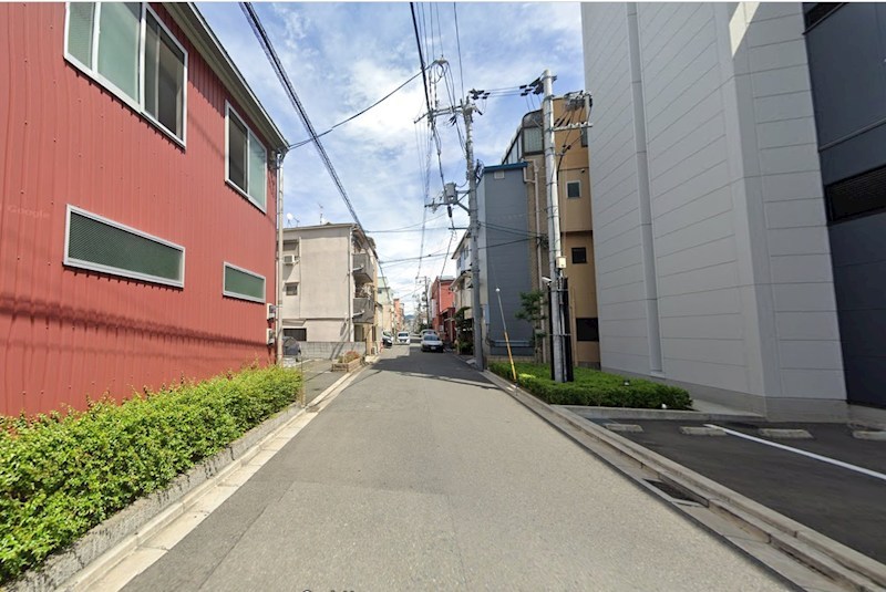 貸店舗・事務所　東大阪市 高井田西１丁目　広さ延べ約１５２坪　EVあり　準工業地域 その他