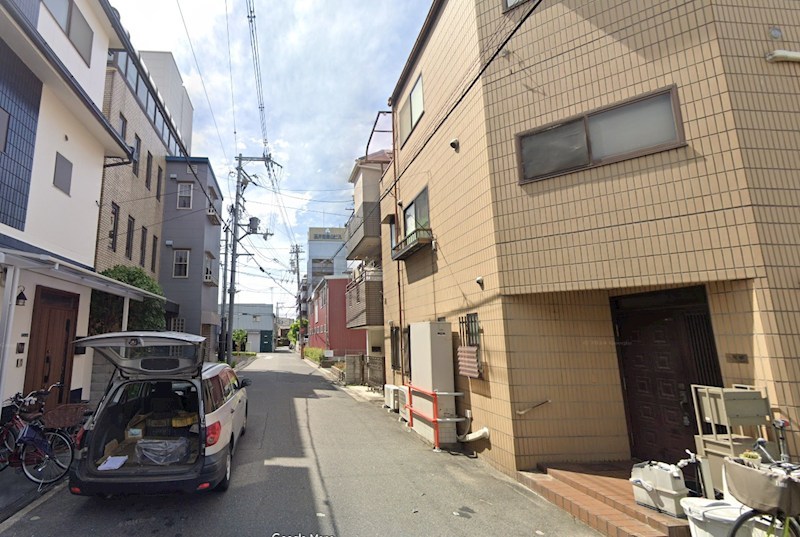 貸店舗・事務所　東大阪市 高井田西１丁目　広さ延べ約１５２坪　EVあり　準工業地域 その他