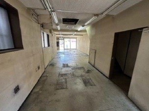 貸店舗・事務所　東大阪市 高井田元町２丁目　広さ延べ２３坪　高井田元町2階建貸事務所 リビング