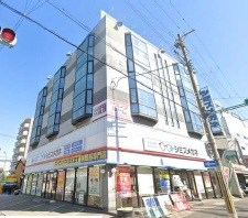 貸店舗・事務所　東大阪市 長栄寺　広さ約１７坪　EVあり　北西角　ツナガルビル 外観